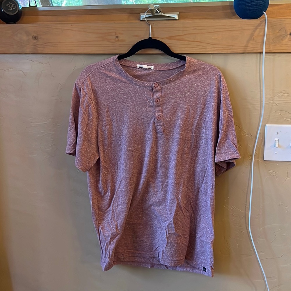 Mens large 3 quarter button up tee - thread 4 thought